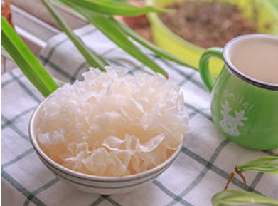 胶原蛋白可以补回来吗？面部胶原蛋白有副作用吗？教你怎样补充胶原蛋白~