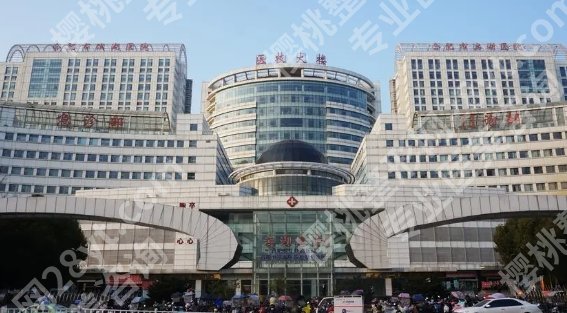 合肥滨湖医院牙科洗牙多少钱？院内口碑医生推荐！洗牙案例