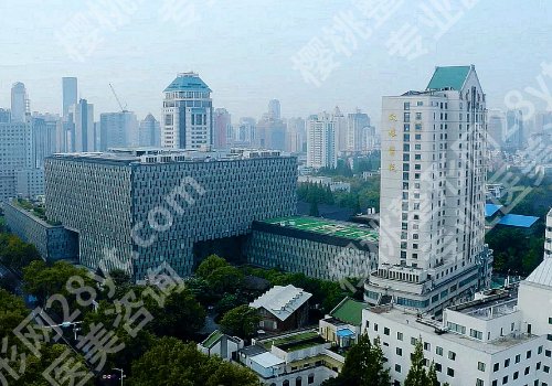 南京祛眼袋手术哪家医院好？TOP5医院名单揭晓