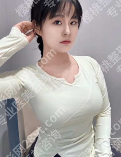 许扬滨丰胸到底怎么样？技术精湛、案例海量！妥妥隆胸大拿