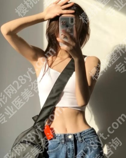上海十院减重手术多少钱?2025更新价格1W+左右起!性价比超高