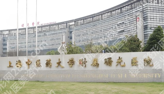 深圳有名的隆胸医生推荐！五家医院排行榜名单公布！就诊必看！