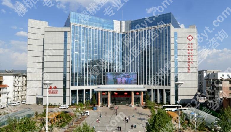 陈育哲隆胸怎么样？医生简介、技术评价、25年价目表一览！