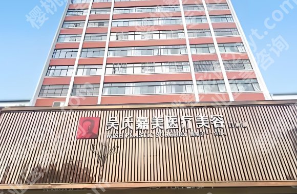 昆明假体隆胸比较厉害的医生？相关项目介绍！收藏再看！