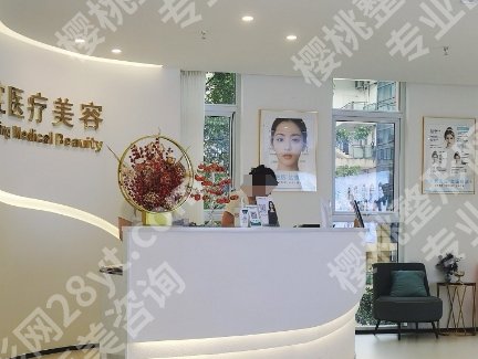 福州做隆胸赵红医生怎么样?医生实力测评|详情介绍!
