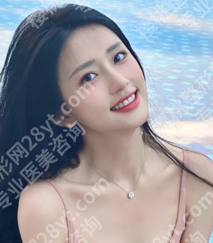 重庆西南医院眼袋专家排名公布！李喆、黄书鹏口碑实力在线，值得信赖