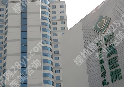 百色附属医院种牙多少钱？低至8000元起！人气医生曝光